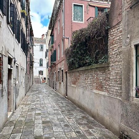 Historical Flat In Cannaregio, Venezia Экстерьер фото